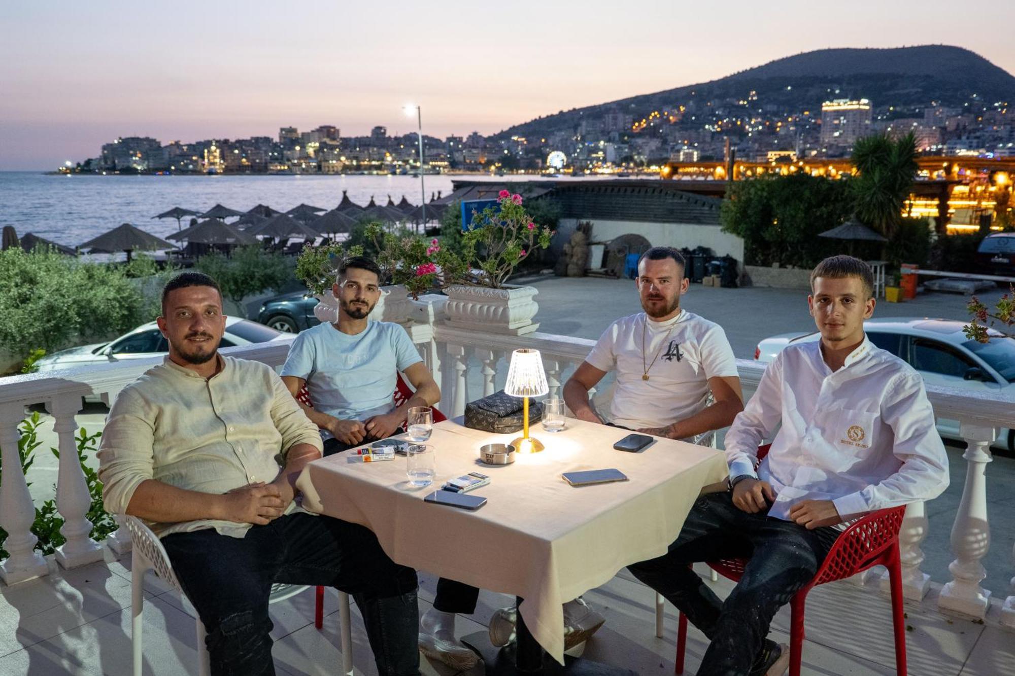 Hotel Sejko Sarandë Exterior foto