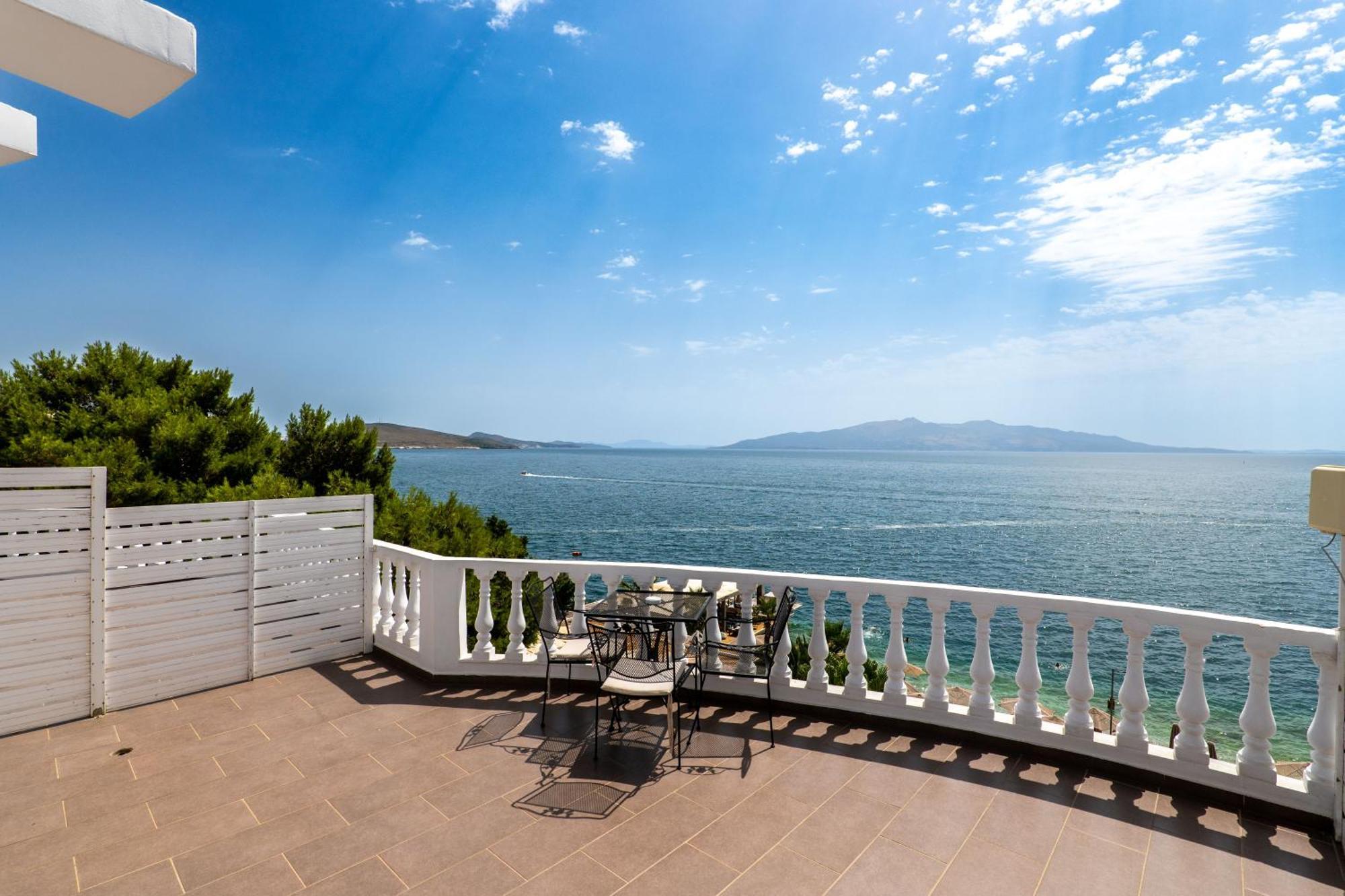 Hotel Sejko Sarandë Exterior foto