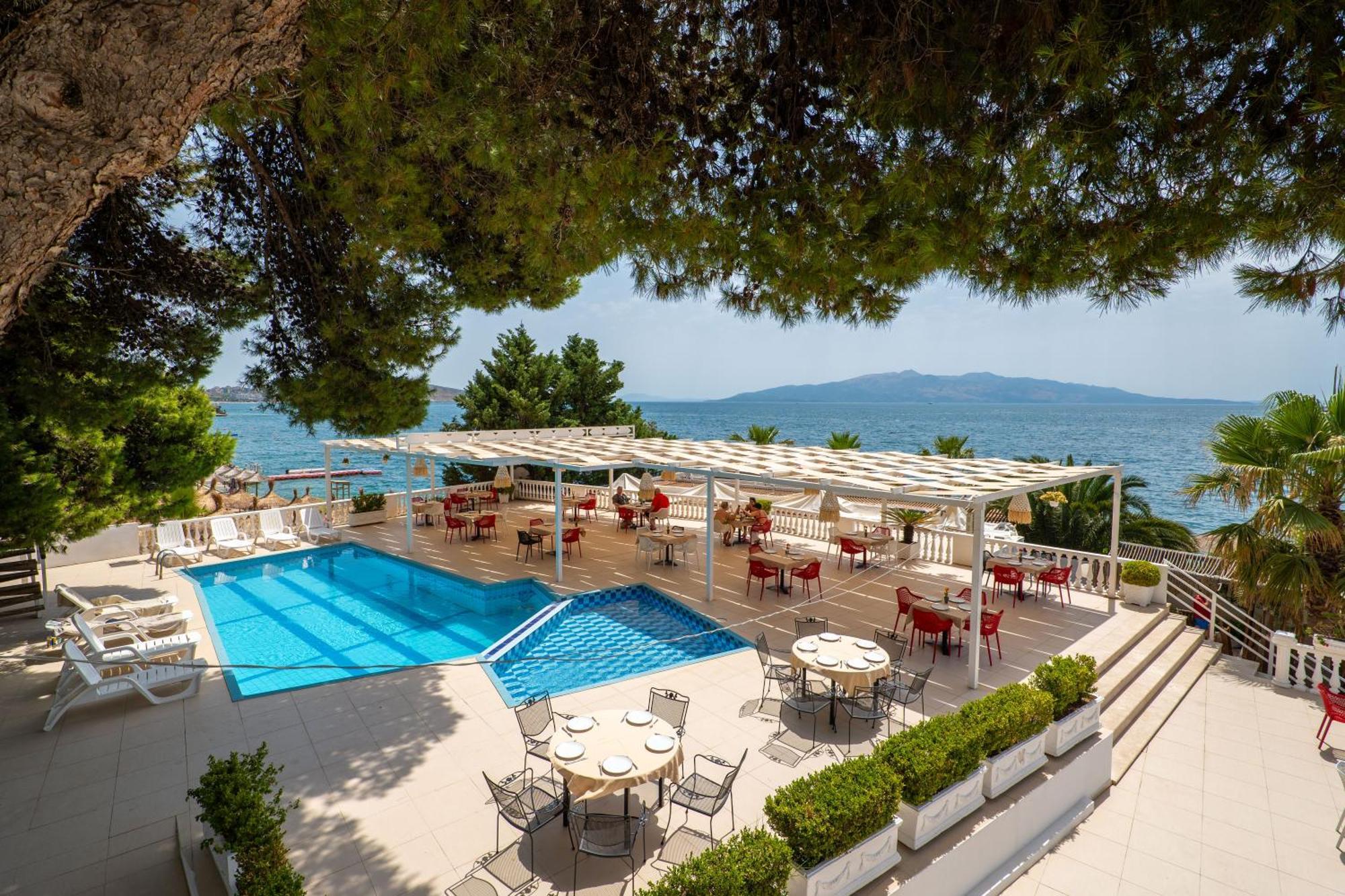Hotel Sejko Sarandë Exterior foto