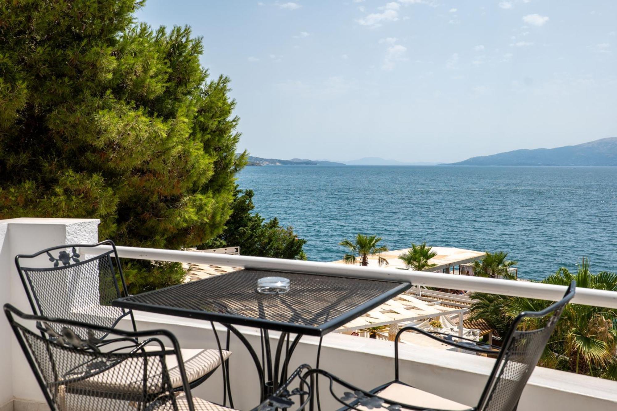 Hotel Sejko Sarandë Exterior foto