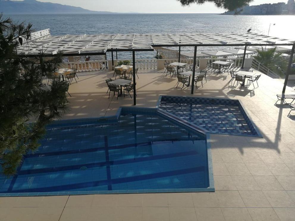 Hotel Sejko Sarandë Exterior foto